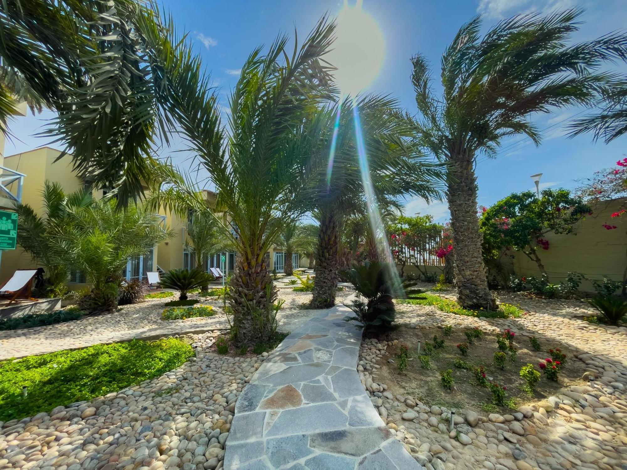 Chicama Boutique Hotel & Spa Пуерто Чикама Екстериор снимка